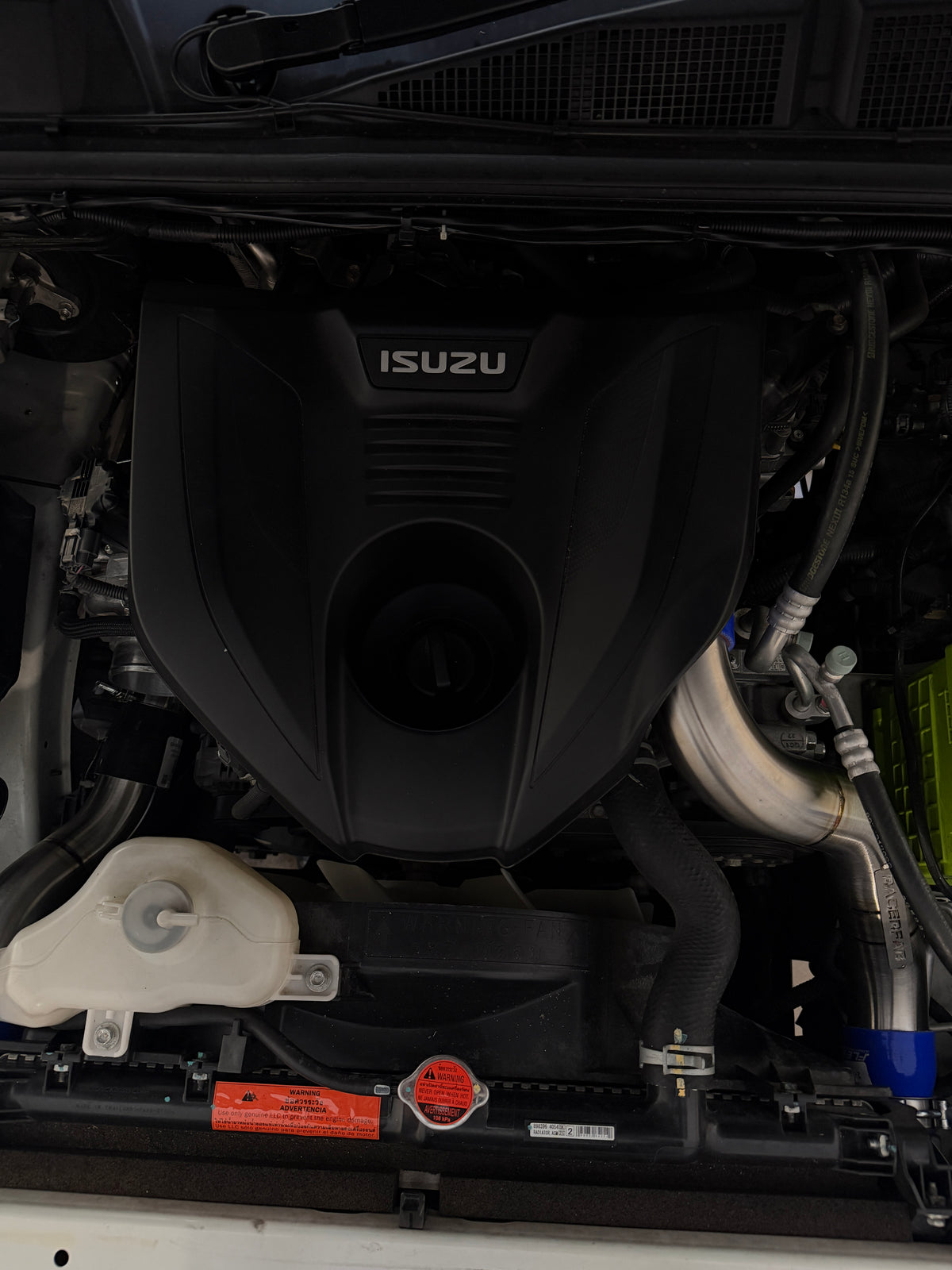 2022+ DMAX/ Mazda BT-50 Intercooler pipe (stainless)